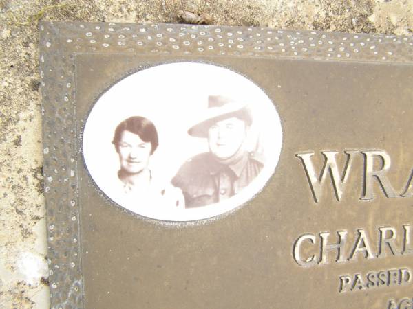 Charles Edward WRATHMALL,  | died 8-10-1978 aged 72 years;  | Mary  Bess ,  | died 25-1-1994 aged 89 years;  | Warra cemetery, Wambo Shire  | 