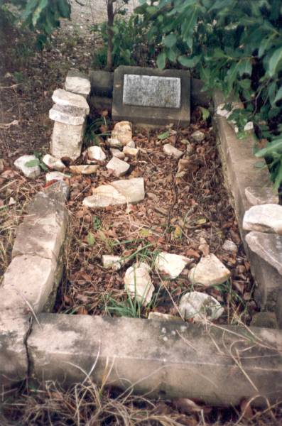 WENCK family burying ground, Minden/Coolana, Esk. Copyright 1993-2005, Jennifer Crockett.  | 