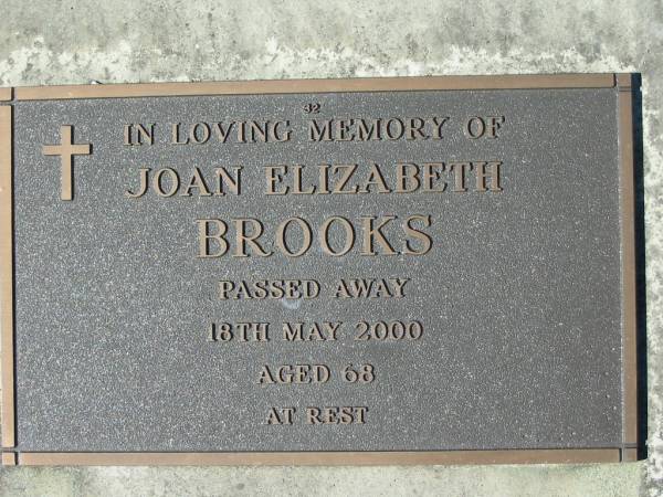 Joan Elizabeth BROOKS,  | died 18 May 2000 aged 68;  | Woodford Cemetery, Caboolture  | 