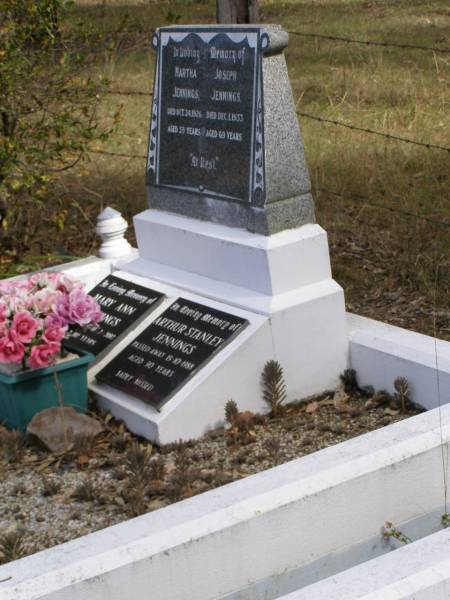 Martha Jennings  | 24 Oct 1926, aged 59  | Joseph Jennings  | 1 Dec 1933, aged 69  |   | Arthur Stanley Jennings  | 15 Oct 1988, aged 90  |   | Mary Ann Jennings  | 10 Feb 2002, aged 102  |   | Woodhill cemetery (Veresdale), Beaudesert shire  |   | 