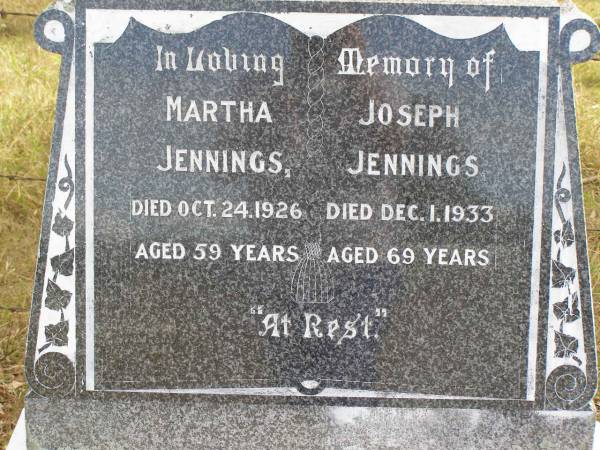 Martha Jennings  | 24 Oct 1926, aged 59  | Joseph Jennings  | 1 Dec 1933, aged 69  |   | Arthur Stanley Jennings  | 15 Oct 1988, aged 90  |   | Mary Ann Jennings  | 10 Feb 2002, aged 102  |   | Woodhill cemetery (Veresdale), Beaudesert shire  |   | 