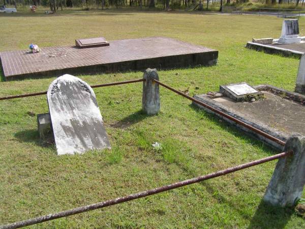 Caroline TINWORTH  | 21 Aug 1902, aged 54  | Woodhill cemetery (Veresdale), Beaudesert shire  |   | 