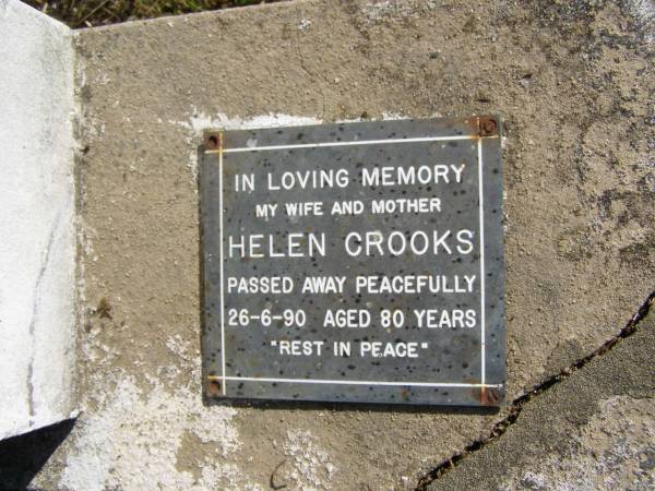 Glen Morrie Crooks  | b: 16 Sep 1954 - d: 15 Jan 2005  |   | Norma Helen Crooks  | (accidentally drowned)  | d: 2 Nov 1952, aged 13  |   | Helen Crooks  | d: 26 Jun 90, aged 80  |   | Alexander Alfred Edward Crooks  | d: 21 Mar 83, aged 78  |   | Woodhill cemetery (Veresdale), Beaudesert shire  |   | 