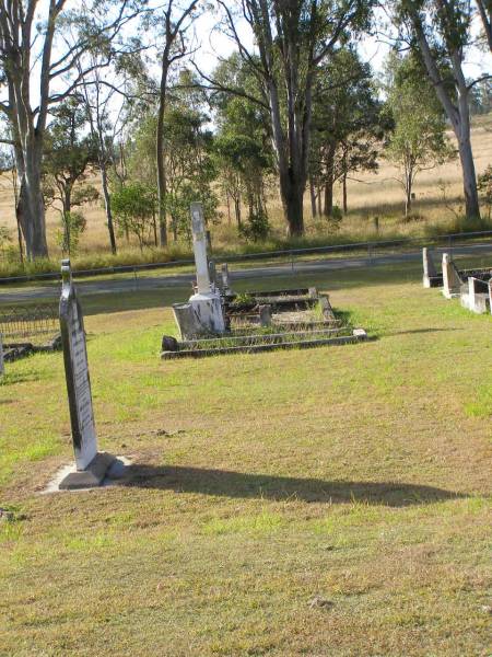 Woodhill cemetery (Veresdale), Beaudesert shire  |   | 