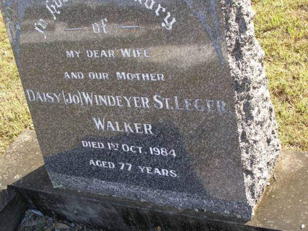 Daisy (Jo) Windeyer St.Leger Walker  | 1 Oct 1984, aged 77  | Woodhill cemetery (Veresdale), Beaudesert shire  |   | 
