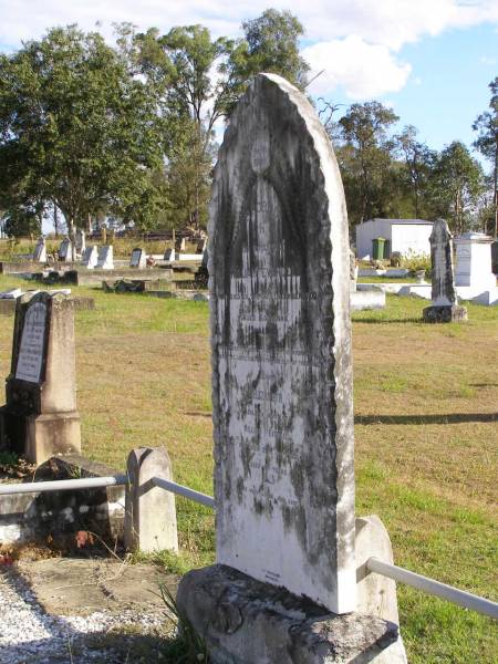 William Everdell  | 26 Dec 1902, aged 65  | (wife) Elizabeth (Everdell)  | 27 Jul 1926, aged 91  | Woodhill cemetery (Veresdale), Beaudesert shire  |   | 