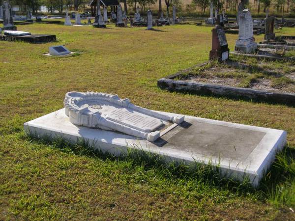 Edwin (Cavell)  | (Husband of Ann Cavell)  | 22 Apr 1905, aged 68  | (Son) George Cavell  | 15 Feb 1878,aged 10 months  | Ann Cavell  | 3 Aug 1929, aged 91 1/2 years  | Woodhill cemetery (Veresdale), Beaudesert shire  |   | 
