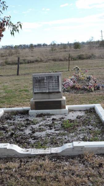 Mark ELSDEN  | d: 19 Nov 1935 aged 84  |   | Catherine ELSDEN  | d: 12 Jan 1932 aged 80  |   | Yandilla All Saints Anglican Church with Cemetery  |   | 