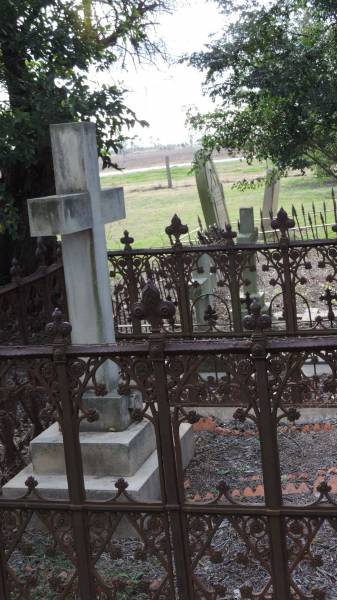   | Yandilla All Saints Anglican Church with Cemetery  |   | 