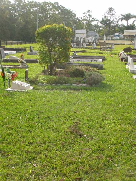   | Yandina Cemetery  |   |   | 