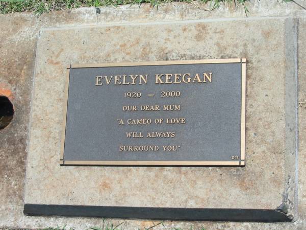 Evelyn KEEGAN,  | 1920 - 2000,  | mum;  | Yarraman cemetery, Toowoomba Regional Council  | 