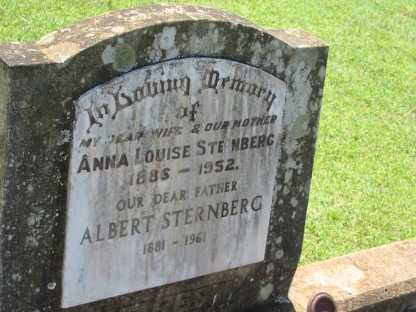 Anna Louise STERNBERG,  | wife mother,  | 1886 - 1952;  | Albert STERNBERG,  | father,  | 1881 - 1961;  | Annie Louise STEINBERG,  | daughter sister;  | Yarraman cemetery, Toowoomba Regional Council  | 