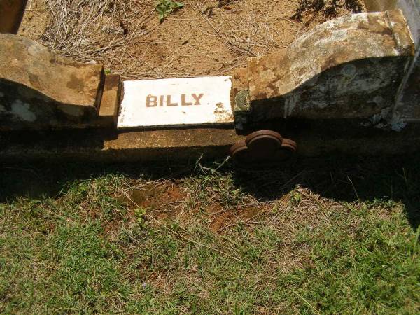 William Adamson (Billy) MOWAT,  | born 9 June 1878,  | died 5 Sept 1920;  | Yarraman cemetery, Toowoomba Regional Council  | 