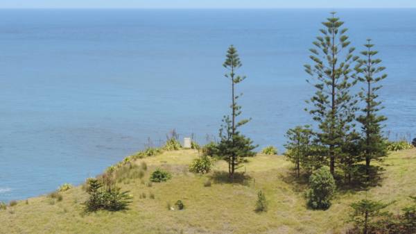 Norfolk Island - Headstone Point  |   | 