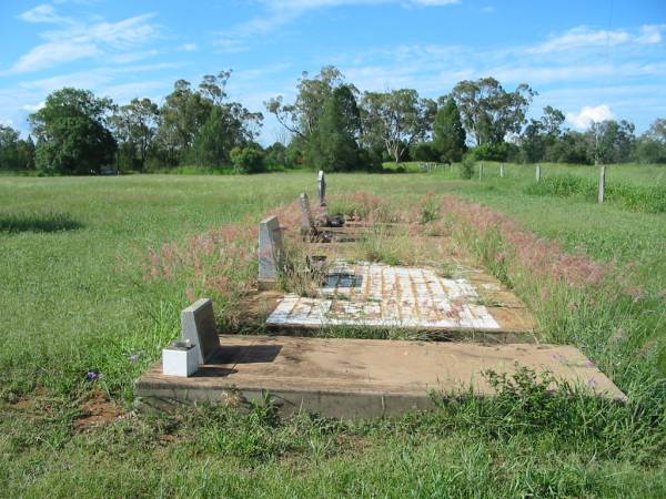 Bell cemetery, Wambo Shire  | 