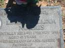 Leslie William NORRIS,
accidentally killed 17 Nov 1993 aged 45 years,
husband of Ann-Maree,
father of Leightan, Matthew & Tammy;
Blackbutt-Benarkin cemetery, South Burnett Region