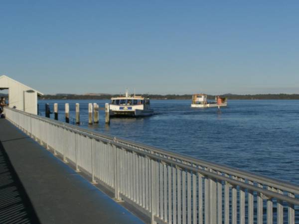 Coochiemudlo Island, Redland Shire  |