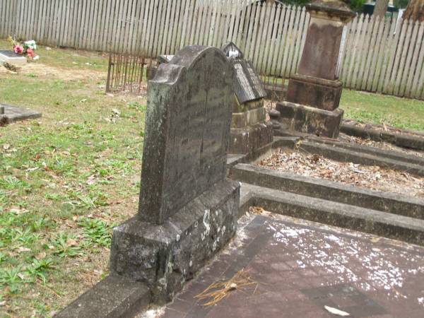 Mary Ann MOORE  | d: 27 Aug 1939 aged 87  |   | William MOORE  | d: 10 Jul 1939 aged 88  |   | Diddillibah Cemetery, Maroochy Shire  |   | 