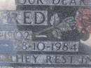 parents;
Fred NETTLEINGHAM,
27-10-1902 - 28-10-1984;
Freda NETTLEINGHAM,
11-8-1911 - 22-1-1991;
Gheerulla cemetery, Maroochy Shire