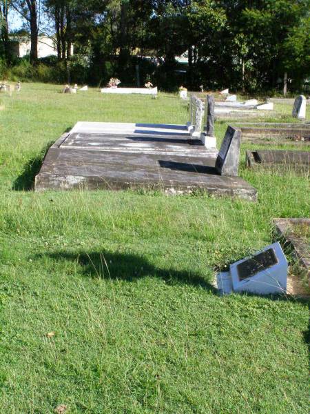 Gleneagle Catholic cemetery, Beaudesert Shire  | 