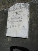 Frederick W. ROBINSON,
died 21-11-1924;
Margaret, wife,
died 27-3-1923;
Gods Acre cemetery, Archerfield, Brisbane