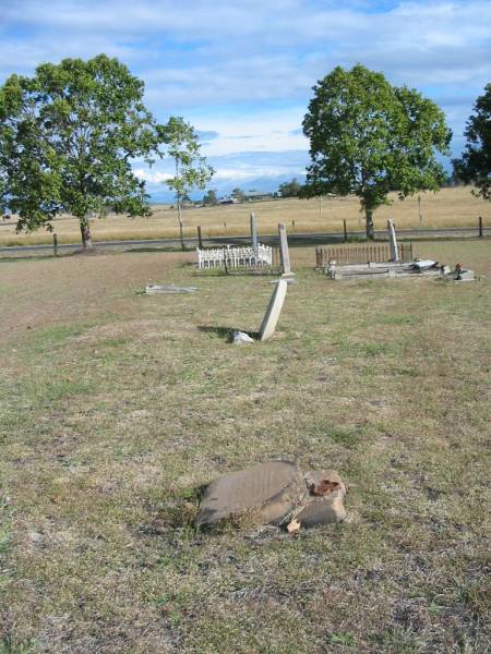 Harrisville Cemetery - Scenic Rim Regional Council  |   | 