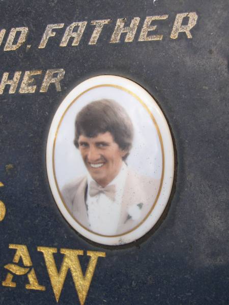 Wayne Thomas RENSHAW,  | husband father son brother,  | 2-7-1956 - 15-6-1990;  | Kandanga Cemetery, Cooloola Shire  | 