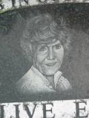 Olive Eva LEWIS,
born London 11-1-1920,
died Brisbane 23-12-1999,
mum na;
Maclean cemetery, Beaudesert Shire