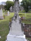 Friederike W. SIPPEL,
died 23 Nov 1917 aged 73 years;
Minden Baptist, Esk Shire