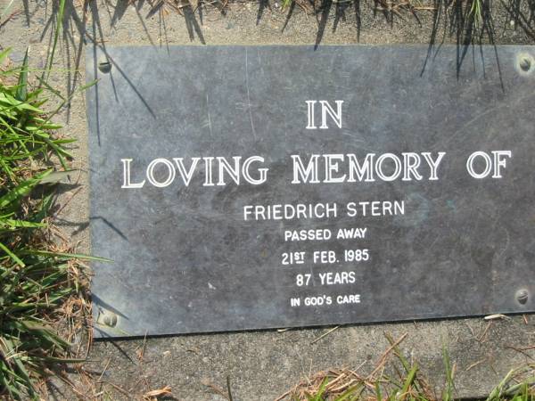 Friedrich STERN  | 21 Feb 1985, aged 87  | Mt Cotton / Gramzow / Cornubia / Carbrook Lutheran Cemetery, Logan City  |   | 
