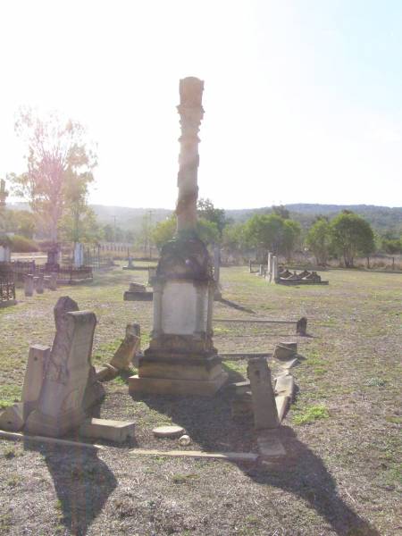 Robert MONTGOMERY,  | died 16 July 1916 aged 76 years;  | Jane MONTGOMERY,  | died 21 April 1928 aged 91 years;  | William MONTGOMERY,  | died 8 Oct 1882 aged 17 years;  | Jane Brown,  | daughter of Jane & Rob MONTGOMERY,  | born 29 Jan 1868 died 17 July 1871;  | Robt Stewart MONTGOMERY,  | born 19 Dec 1880 died 27 April 1881;  | David Stewart,  | second son of John & Agnes MONTGOMERY,  | died 21 Oct 1927 aged 13 years 8 months;  | Murphys Creek cemetery, Gatton Shire  | 