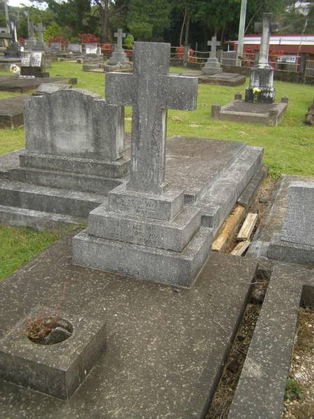 Rosa Constance MULCAHY,  | wife mother,  | died 31 Dec 1946 aged 46 years;  | Murwillumbah Catholic Cemetery, New South Wales  | 