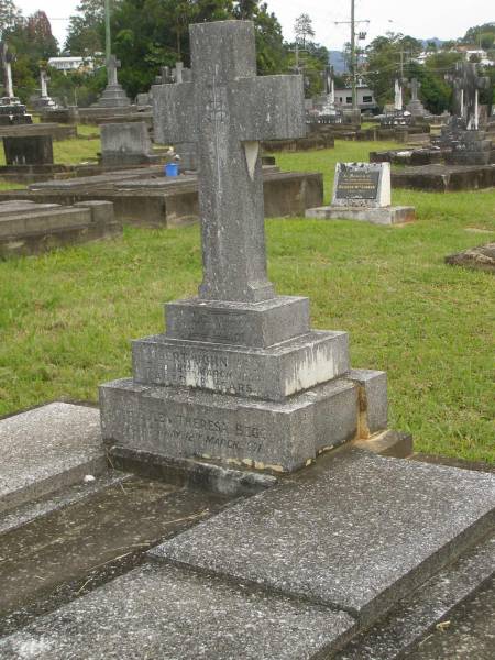 Robert John BEGG,  | died 18 March 1954 aged 78 years;  | Mary Josephine HOGAN,  | Ellen Theresa BEGG,  | died 12 March 1971;  | Murwillumbah Catholic Cemetery, New South Wales  | 