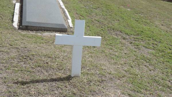   | Peak Downs Memorial Cemetery / Capella Cemetery  | 