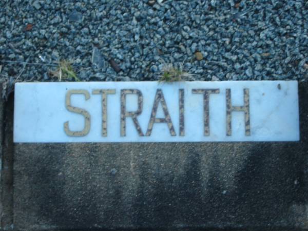 Jim STRAITH;  | Polson Cemetery, Hervey Bay  | 