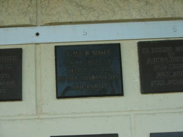 Alma H. NISSEN,  | died 1-4-94 aged 76 years,  | husband Reg;  | Polson Cemetery, Hervey Bay  | 
