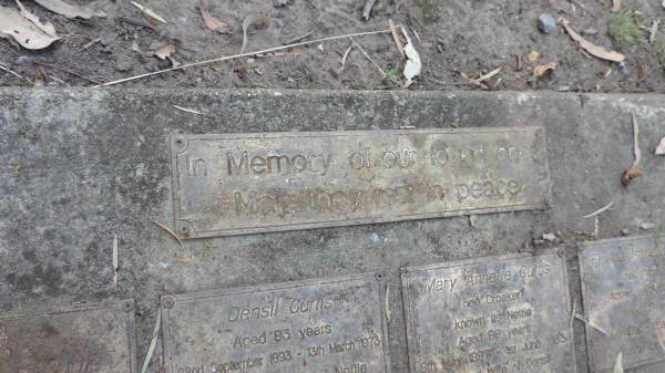 Tamborine Plunkett Road Cemetery (Cedar Creek)  |   | 