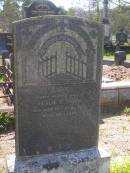 Lyle Matilda SPIRO (nee Morrison)
(wife of Leslie Henry SPIRO)
d: 14 Apr 1936, aged 28
Research contact: kelly_and_mark@hotmail.com
Brisbane General Cemetery Toowong
