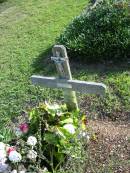 Daphne Florence STOKES,
2-4-31 - 23-3-99;
Cathy Marie STOKES,
8-5-57 - 8-6-74,
with her mother;
Matthew Robin STOKES,
24-11-74 - 9-10-96,
with his mother;
Woodford Cemetery, Caboolture