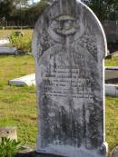 Evelyn May (Wearing)
daughter of Joseph and Elizabeth Wearing
d: 14 Aug 1926, aged 33
Woodhill cemetery (Veresdale), Beaudesert shire