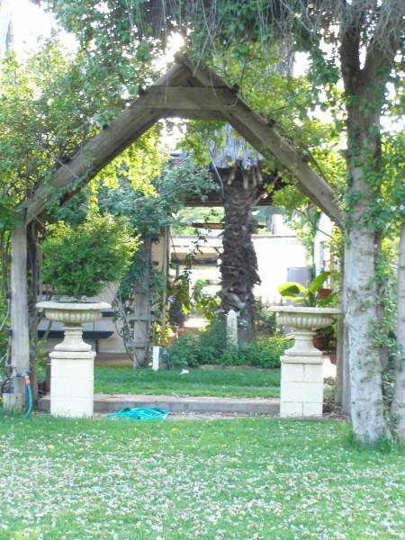 Gardens at the historic Riverside Motel,  | formerly Telegraph Hotel,  | Bourke, New South Wales  | 