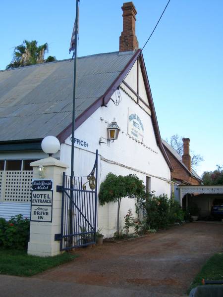 The historic Riverside Motel,  | formerly Telegraph Hotel,  | Bourke, New South Wales  | 