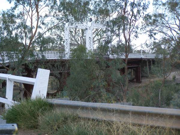 Old lifting bridge at North Bourke  | over Darling River,  | New South Wales  | 